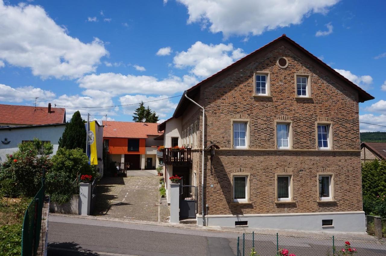 Gaestehaus Zum Goldberg Dorsheim Buitenkant foto